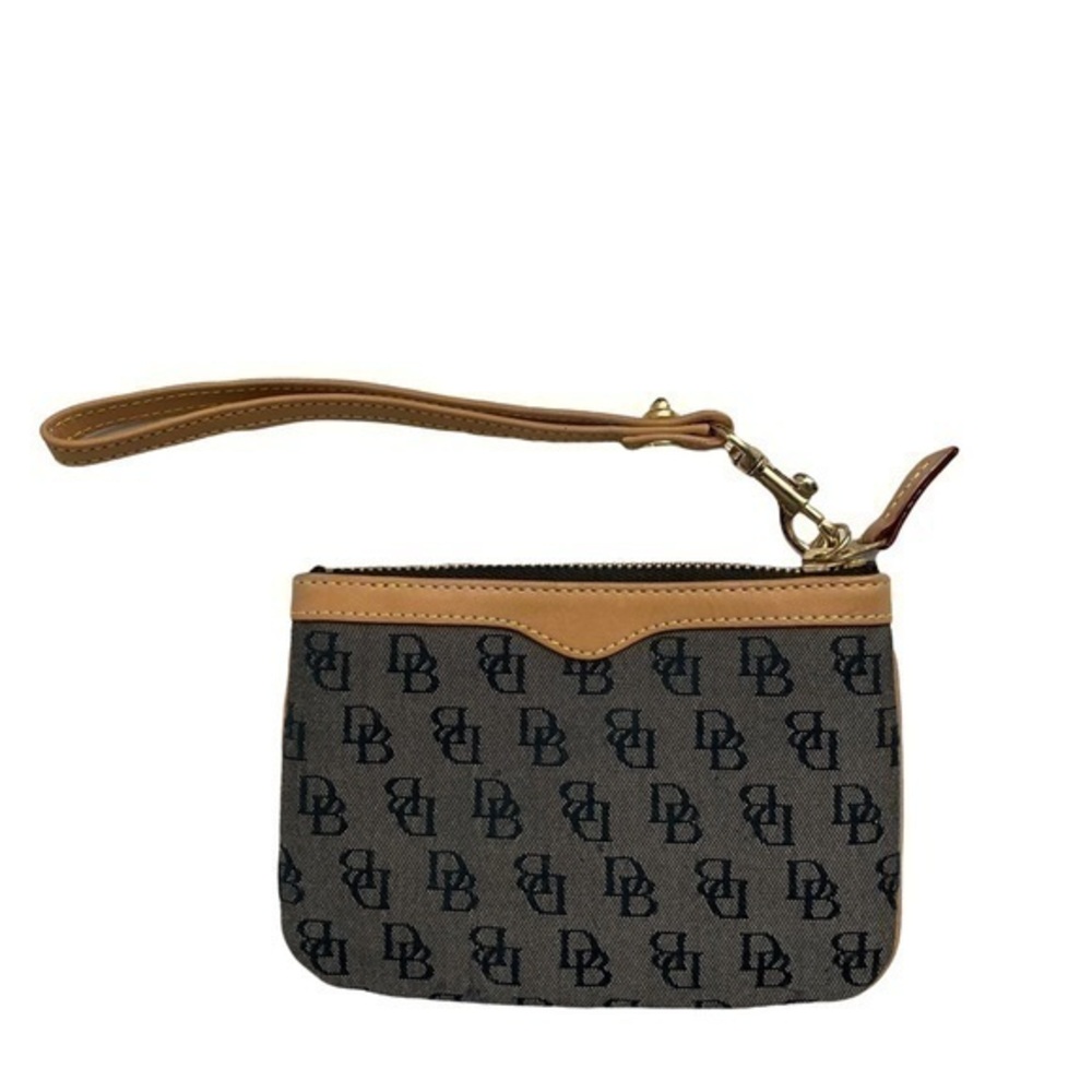 Dooney and Bourke signature wristlet coin ring bag